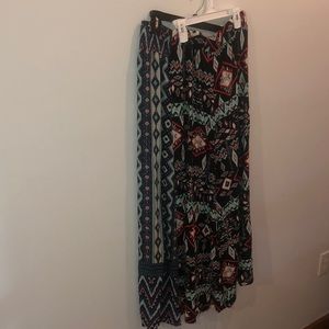 2 maxi skirts for 12$